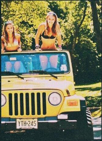 Друзей мы выбираем сами, но лучших оставляет время.