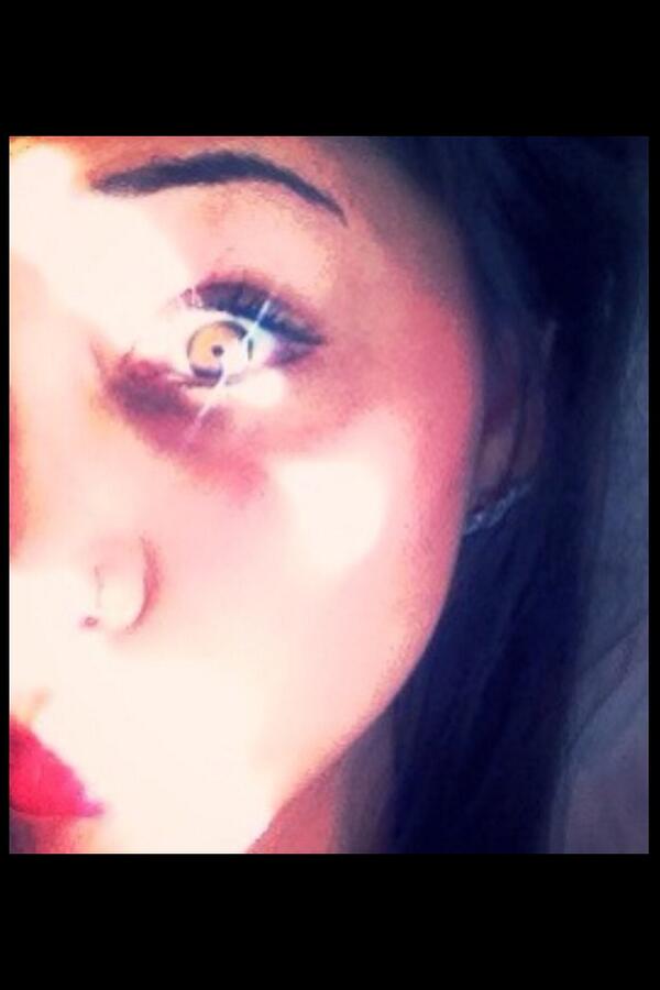 Kaval93's tweet photo. Shine Bright Like A Diamond. 💎 http://t.co/5kYDz6BIFm