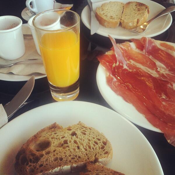 Desayunos de primera con <a href="/mynameiscris1/">mynameiscris</a> @ewanfood