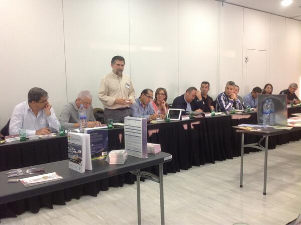 tonflores79's tweet photo. Buenos días desde bni impulsa, esto es Networking en estado puro!!! http://t.co/5VcarxhMDS
