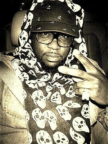 Watch EURO's leaked NSFW photo on TwXstars