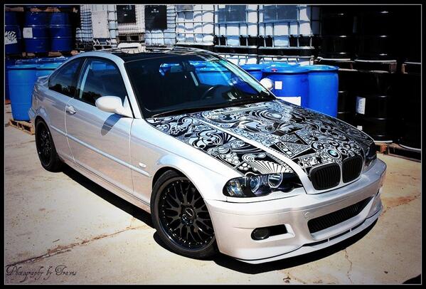 CarPorn_'s tweet photo. An awesome sharpie design on this BMW http://t.co/UgCiY3KMZe