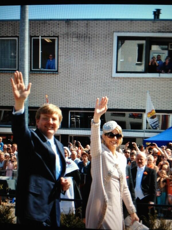 De koning en maxima op bezoek in onze gemeente midden Drenthe