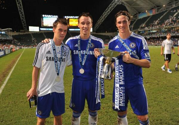 nandachii's tweet image. Aku kira itu jastinbiber --&quot; &quot;@Torres_ID: Nih jawaban #HardLevel :) Kok pada jawab David Luiz sih? :) http://t.co/QFDQkiNtmP&quot;