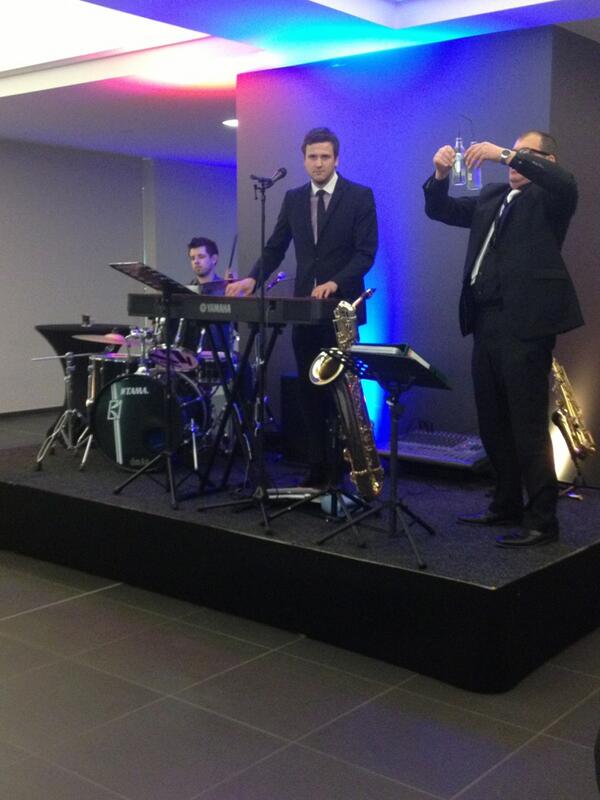 Infopolbe's tweet photo. @KingJazzBand live on stage at #infopol and #xpo112 @kortrijkxpo http://t.co/bwBoTZLclb