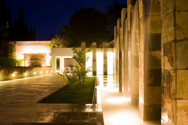 m3estudio's tweet photo. @m3estudio: Rehabilitación del jardín de una vivienda unifamiliar en Córdoba (II) http://t.co/2f6M2d9PWQ