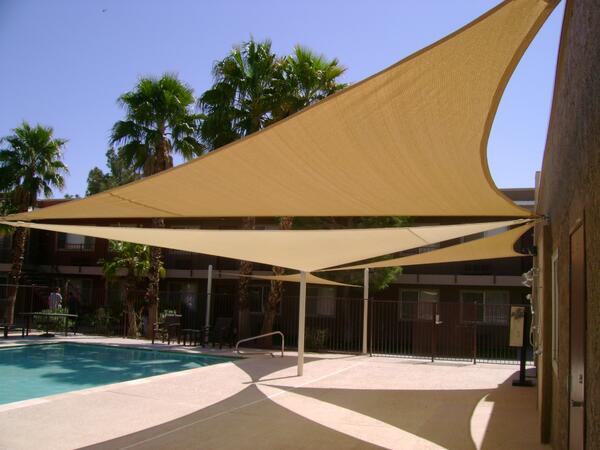 Ultimate_Shade's tweet photo. Are you ready for the summer?! It's definitely getting warmer out here. #summerheat #sunprotection http://t.co/B7rDJBc7SJ
