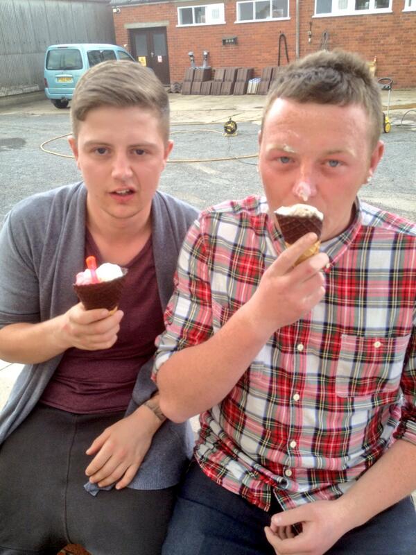 adam_king91's tweet image. #applebys #wez #icecream #random #groz