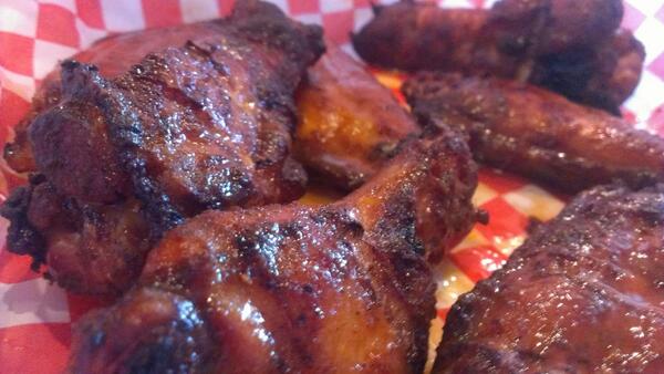 BbqBige's tweet photo. Smoked wings! http://t.co/zeq6a6sMfG