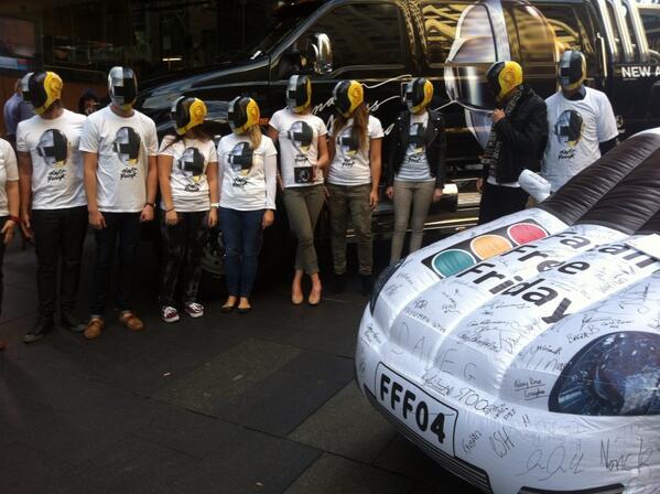Daft Punk team on the plaza!!