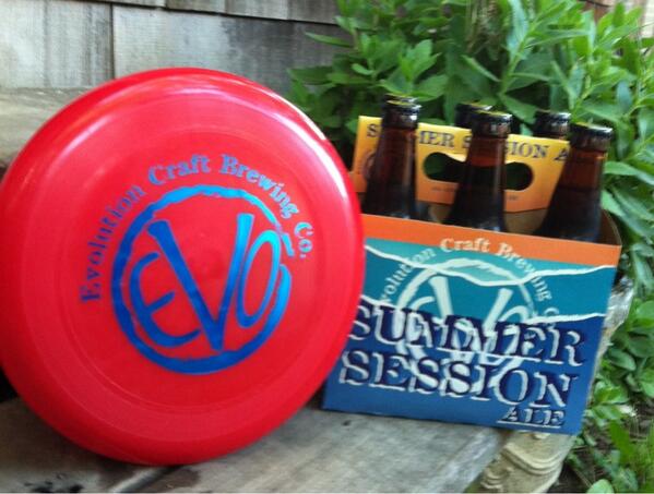 evolutionKathy's tweet photo. @EvolutionTom you hit the beach a little early you needed these! http://t.co/JqYShT1MGl