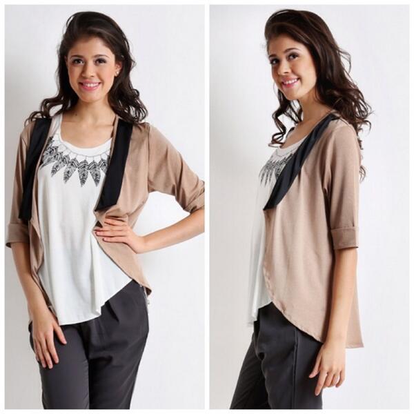 Le Peep's Anhinga blazer is now available also at berrybenka.com 😊<a href="/Berrybenka/">Berrybenka.com</a>