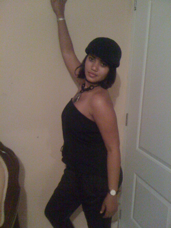 kennelin1's tweet photo. Q negra mas chula Osea pechocha pechocha http://t.co/fTyH7nHIu7
