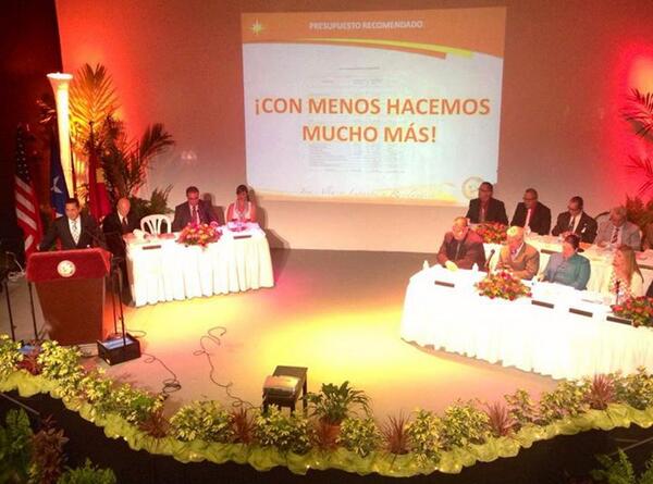 ChitoJr_ToaAlta's tweet photo. Ahora @ Mensaje de Presupuesto 2013 - 2014 pq en Toa Alta estamos logrando más con mucho menos!!! http://t.co/ZO5GA2LPlh