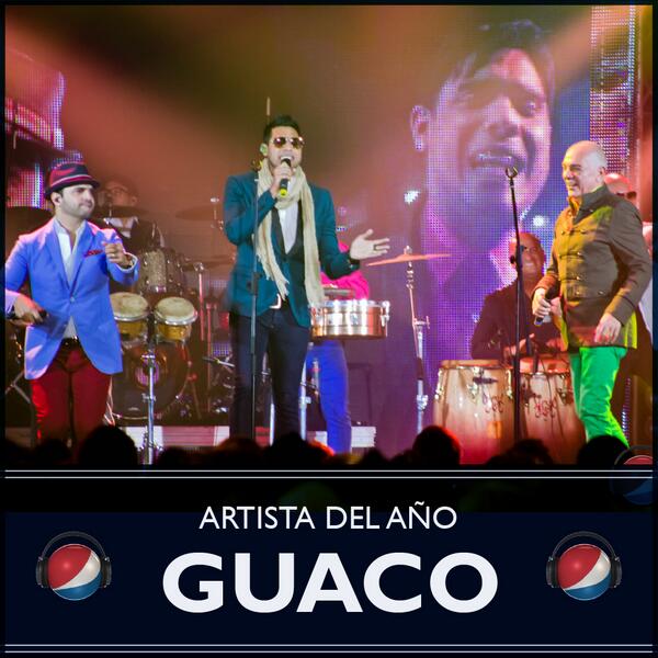 (Foto) ¡Felicidades a <a href="/OficialGuaco/">Guaco</a> por ganar el galardón de #PremiosPepsiMusic a Artista del Año!