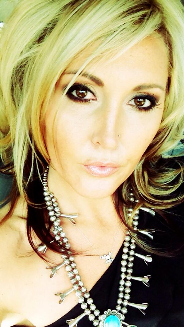 Copper Perry (@copperperry) on Twitter photo 