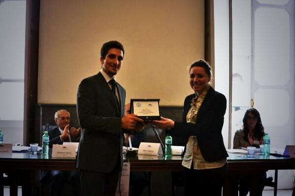 ElsaNapoli's tweet photo. I migliori oratori!! 😃😃😃 #lmcc http://t.co/fmMTUSkeGV