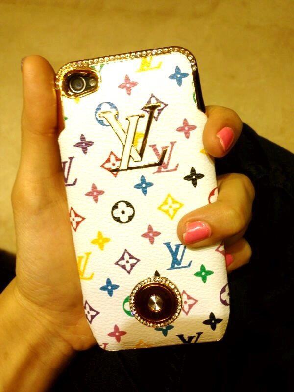 sheena_bajaj's tweet photo. my iphone cover !! http://t.co/j4FgkGPd92