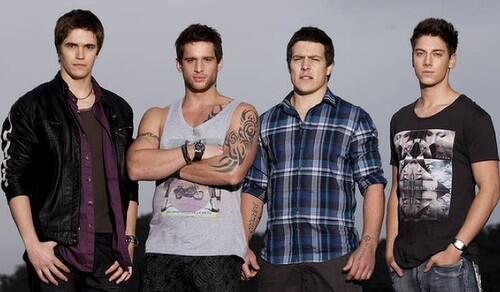 Ms_Fashionistaa's tweet image. The hottest pack of brothers on TV! #braxtons @NicWestaway @_DanEwing @lincolnyounes1 #stevepeacocke ❤😍