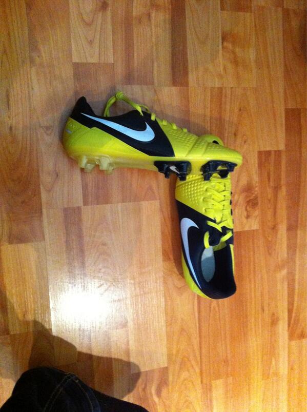 M_Cheet's tweet image. Best (late) birthday gift eveeeer. CTR