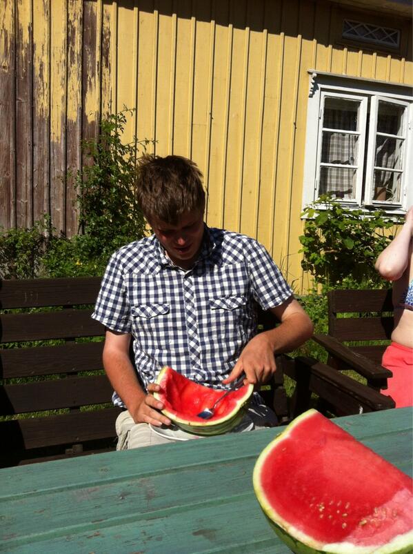 ErynMcFarlane's tweet image. I bet @JacanaJones that he couldn&apos;t get a whole watermelon in one sitting. The result? #amirite? #fieldlessons
