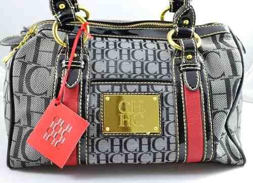 JAccesoriosModa's tweet photo. #CarterasCH #Mujermoderna #CHIC Colección CH http://t.co/crKYmqaikm