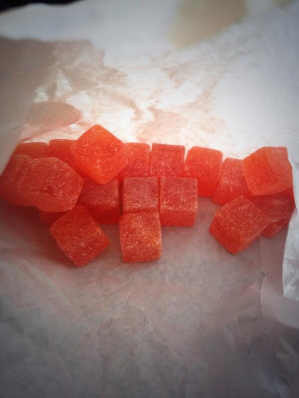 Humara_Mua's tweet image. Kola kubes.. Mmmmm been years since av had these babies.. #kola #kubes