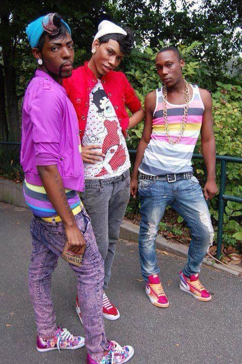 renoiBogoss's tweet photo. #RenoiUltimeFragilitéAtteint Felicitation Bande De Renoi Fragile Level 5000 <<<<<<<<<<<<<<<<<<<<<<<<<<<<<<<<<<<<<< http://t.co/tuJqess7ee