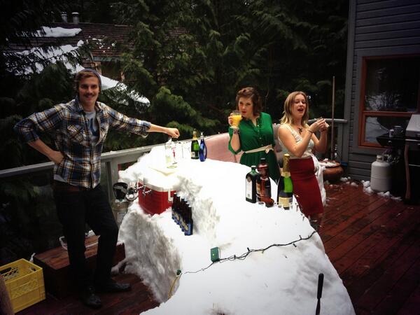 NickBruce00's tweet photo. Ice Bar Patio Party!!! The best way to party cos the drinks stay cold!!! #iamteamcowboys #merlinscrew http://t.co/rlUmbLdfil