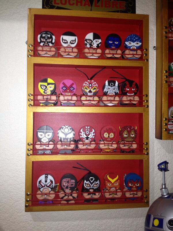 NeografikaMX's tweet photo. Reyes de la Lucha Libre http://t.co/R4QeoBrhAF