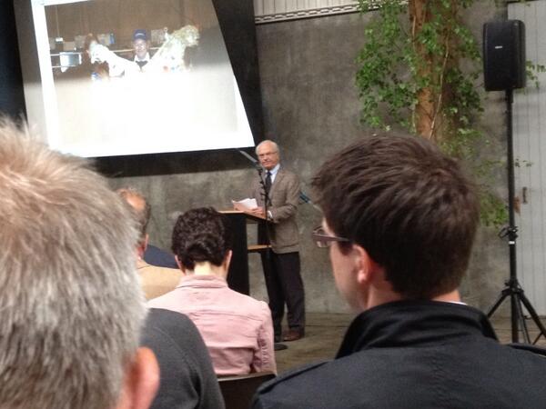 Transfor_MAT's tweet image. När man börjar tänka kund "@sdimander: Kungen på #Stenhammar "När får den svenska bonden betalt för alla mervärden?" http://t.co/uRhWhy8ANm"