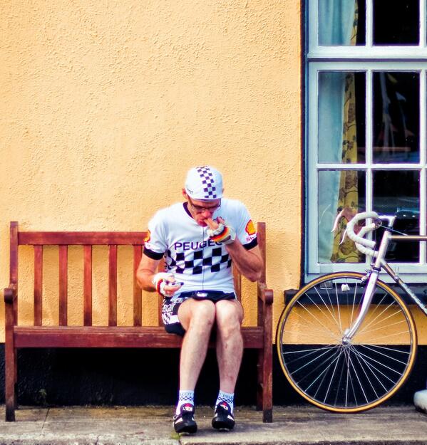 GSOWofficial's tweet photo. @sticky_bottle - GSOW 2013 for €25 with best food stop sambos in Ireland. You know it sticky bottle! http://t.co/dxw2z5LLrl