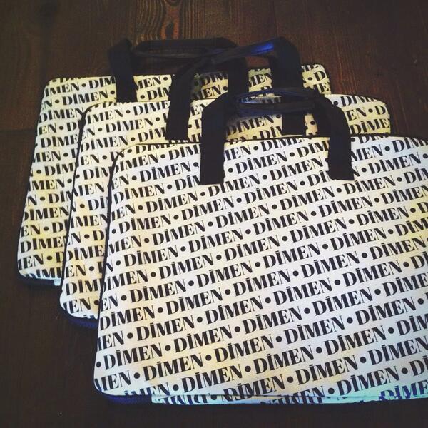 The special packaging for <a href="/DIMENJEANS/">DIMEN JEANS CO.</a>.