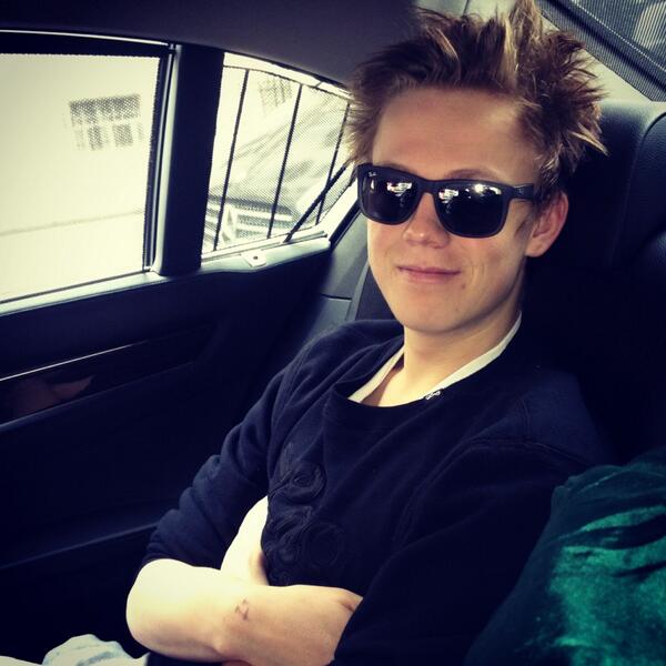 Caspar Lee on Twitter: &ldquo;On my way to New York. Enjoying the drive with