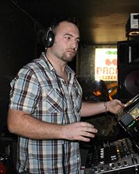 Blumoo.co.uk tweet media