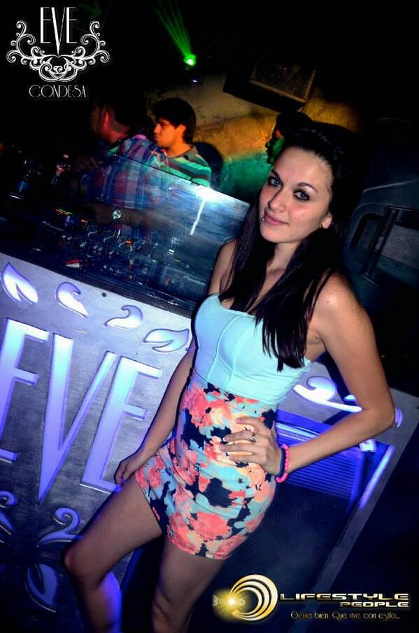 DFNights's tweet image. Días! gente guapa seguimos regalando invitaciones para el primer aniversario de Eve Condesa, via MD o FB que esperan?