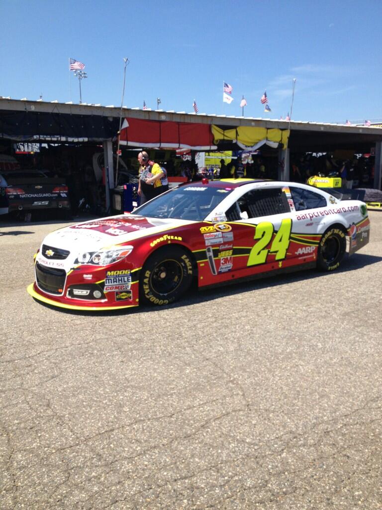 BLmpPDvCYAAXHab.jpg:large