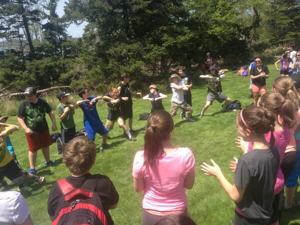 Y2KTeacher1's tweet image. #stepdancing lessons for new #rockylakejuniorhigh students at our lunch hour #ceilidh