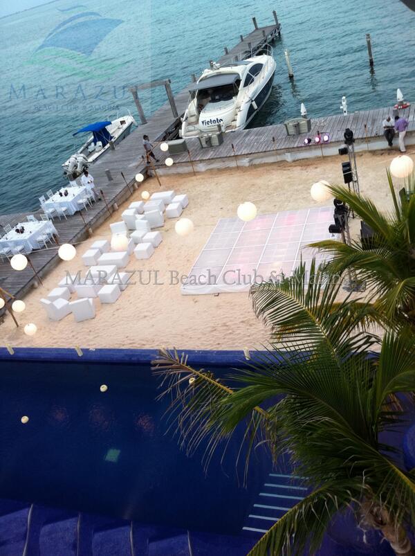 marazulcun's tweet photo. Nuestro muelle y nuestros yates están a tu disposición... http://t.co/67m7pHiZk0