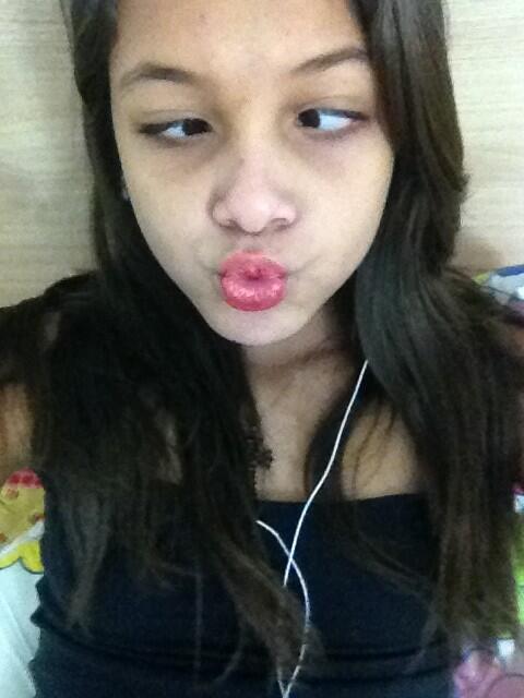vanessaaveiada's tweet photo. OLAAAA Bjo pôs fãs http://t.co/1qPmCQfuab