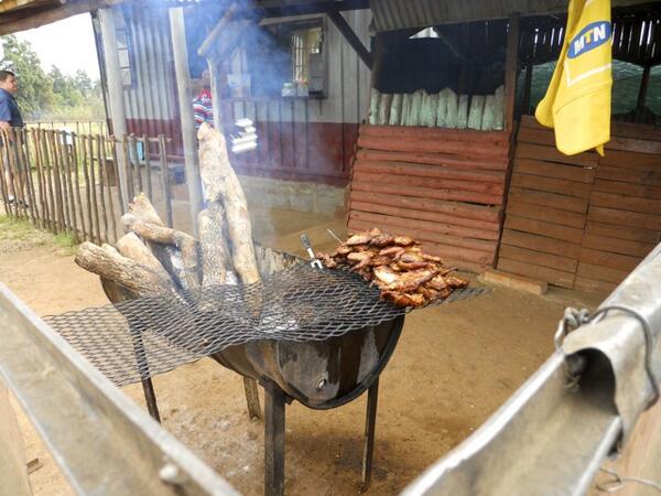 POUR_Intl's tweet image. Celebrating so much progress this week! Prep for the land blessing ceremony#meathotalot