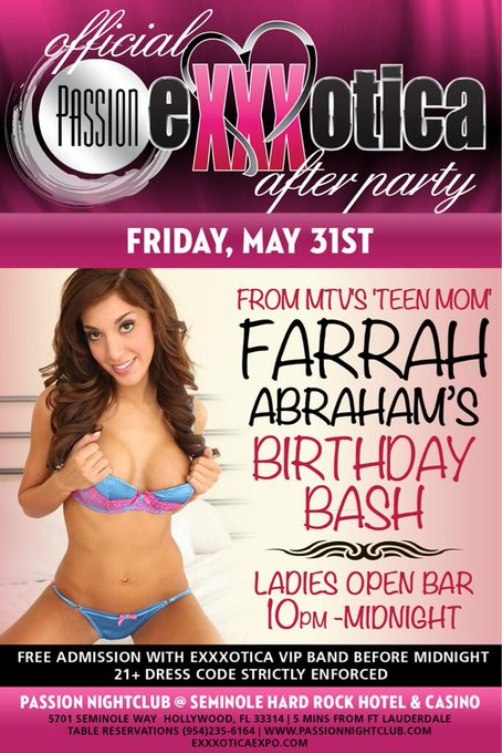 Tonight... http://t.co/gHcqLZTGPC<a href="/tag/thefutureisnow"class="tags"><span>#thefutureisnow</span></a>