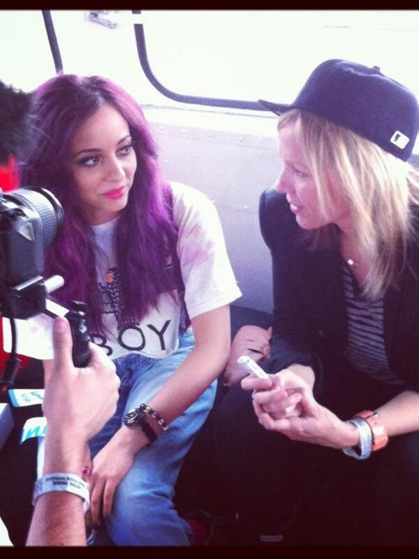 LittleMixOffi01's tweet photo. Haha :) Xxjadexx http://t.co/ATBdvcr8Gu