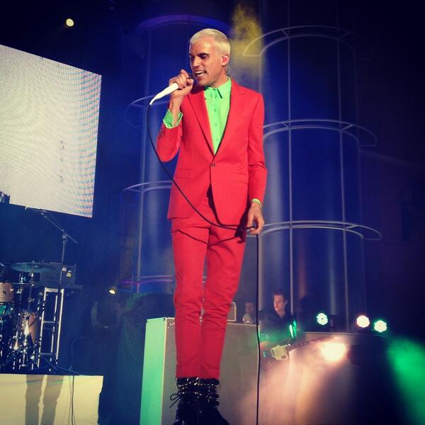 LastWordComm's tweet image. Had so much fun jamming to @neontrees &quot;Everybody Talks&quot; and &quot;Animal&quot; at the #couture2013 Opening Night Event! #ONE