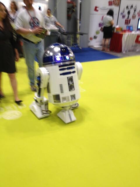 ceciliatan's tweet image. This day gets more and more hilarious. Just met R2D2. Yeah. #BEA13