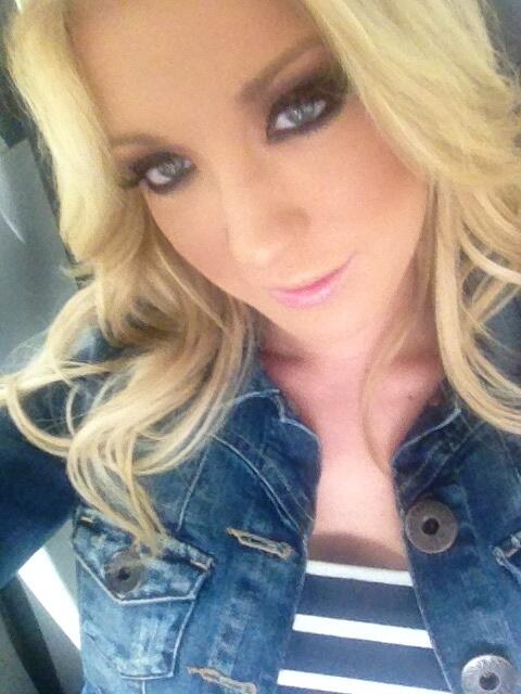 Photo: me! Feelin fresh lookin fly http://t.co/IZ2DYQSJl2<a href="/tag/bigtoy"class="tags"><span>#bigtoy</span></a><a href="/tag/pleasureisland"class="tags"><span>#pleasureisland</span></a>