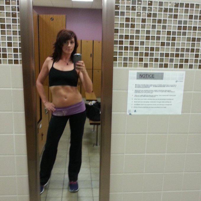 All this hard work is finally starting to pay off! Whoot whoot! #keepittight #justDOit #yeaiworkout stay<a href="/tag/justdoit"class="tags"><span>#justdoit</span></a><a href="/tag/keepittight"class="tags"><span>#keepittight</span></a><a href="/tag/supadupafly"class="tags"><span>#supadupafly</span></a><a href="/tag/yeaiwork"class="tags"><span>#yeaiwork</span></a>