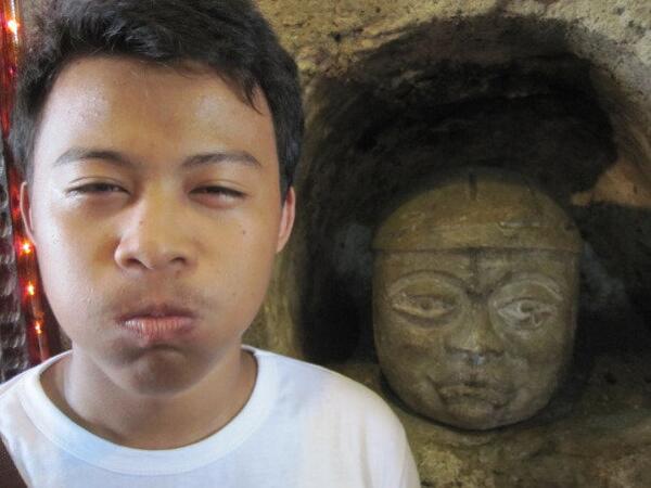 nielkabs's tweet photo. #UltimateKalokalike http://t.co/yO17z7UvMQ