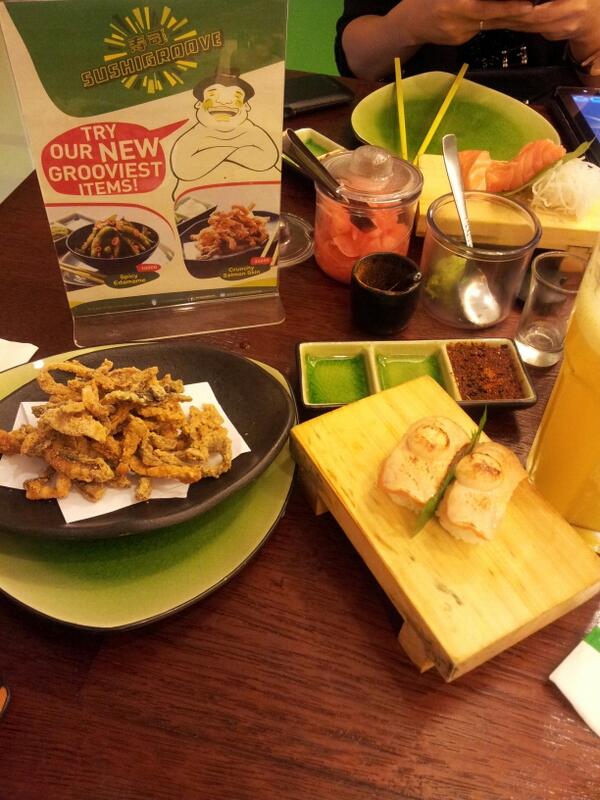 juragan kembangapi (@jkembangapi) on Twitter photo Crunchy salmon skin <a href="/SUSHIGROOVE/">Sushigroove</a> Crunchy salmon skin <a href="/SUSHIGROOVE/">Sushigroove</a>
