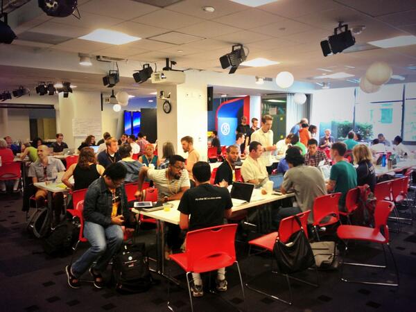 digiphile's tweet image. At @Google DC to see who showed up to #hackforchange hackforchange.org/hack-change-dc 70+ folks at #hackfordc.